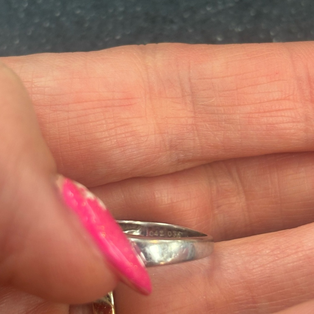 Simon G 18k marquise diamond ring - Picture 5 of 6